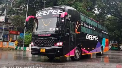 GEE PEE TRAVELS Bus-Side Image