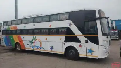 Maharahtra Travels Bus-Side Image