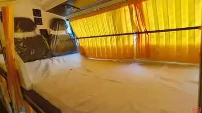 RoyalStar Bus Amt Bus-Seats Image