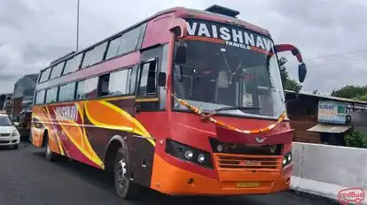 Vaishnavi travels Bus-Front Image