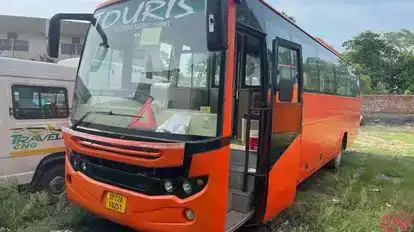 Subh Shatabdi Travels  Bus-Front Image
