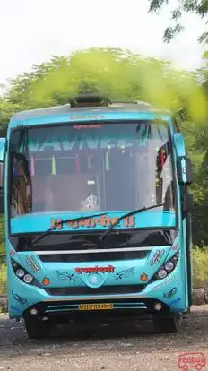 Navneet Travels Bus-Front Image