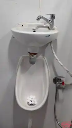 Shree Hare Rama Travels Bus-Amenities Image