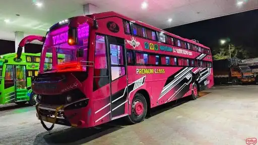 Yashshree Travels  Bus-Front Image