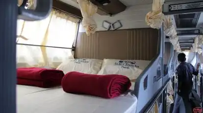 Alaguthangam Travels Bus-Seats Image