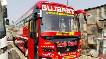 Kakaji travels  Bus-Front Image