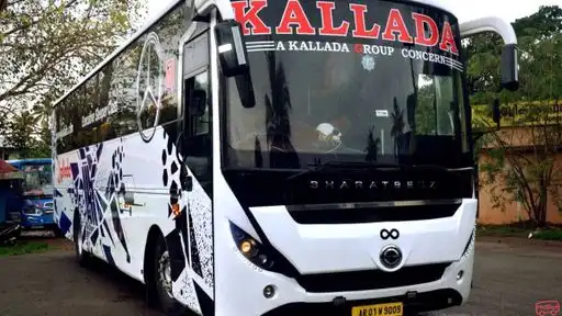 Kallada Travels G4 Bus-Front Image