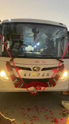 Daulat Express Bus-Front Image