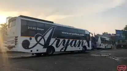 Aryan Travels Bus-Side Image