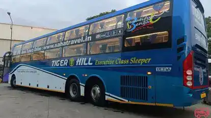 Tiger Hill Bus-Side Image