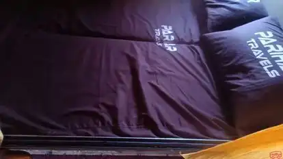 Parihar Travels Bus-Front Image