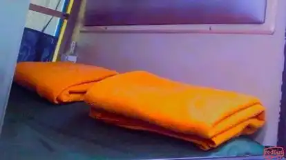Raj Shila Travels Bus-Amenities Image