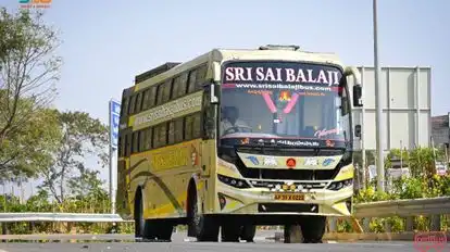 SRI SAI BALAJI TOURS AND TRAVELS Bus-Front Image