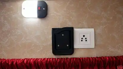 Keshav Travels Bus-Amenities Image