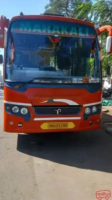 Shreyas Travels Bus-Front Image