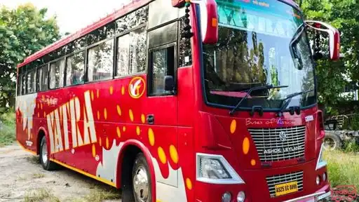 Yatra Bus-Front Image