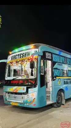 SHREE KHETESHWAR TRAVELS Bus-Side Image