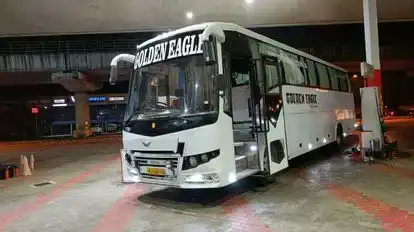 GOLDEN EAGLE TOURS & TRAVELS Bus-Side Image