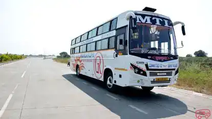 MTL BUS Bus-Front Image