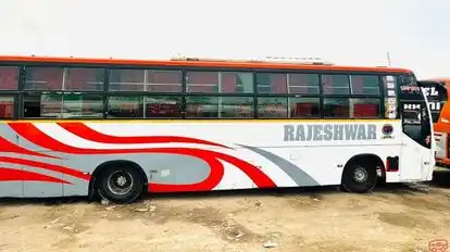 Rajeshwar Travels Bus-Side Image
