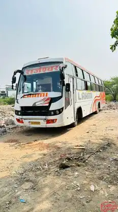 Rajeshwar Travels Bus-Front Image
