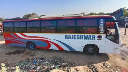 Rajeshwar Travels Bus-Side Image