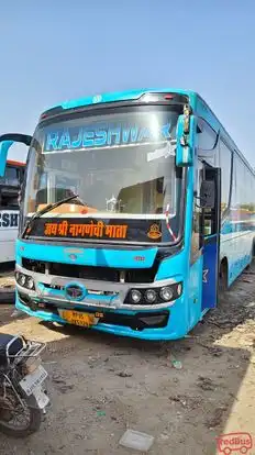 Rajeshwar Travels Bus-Front Image