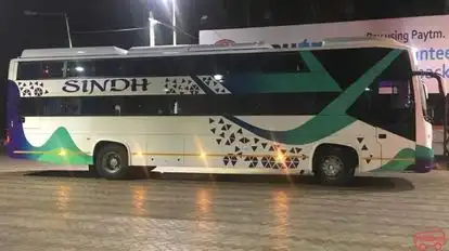 Sindh Radhe Travels Bus-Side Image