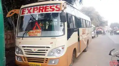 EXPRESS TRAVELS Bus-Front Image