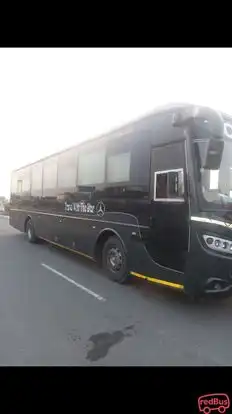 Run Bus Service Bus-Front Image