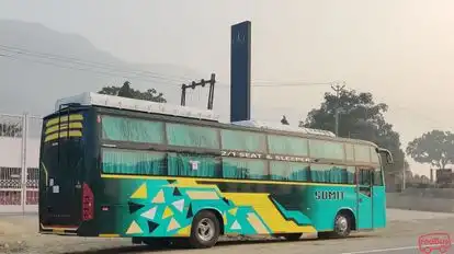 Shibnarayan Travels Bus-Side Image