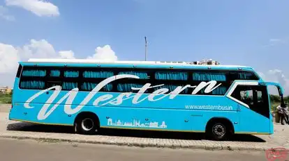 Western Bus Bus-Side Image