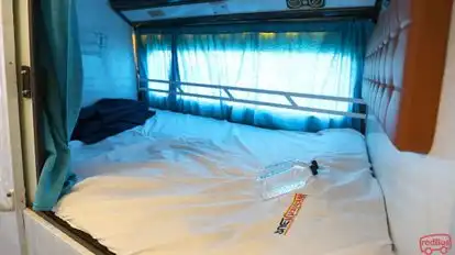 Western Bus Bus-Seats Image