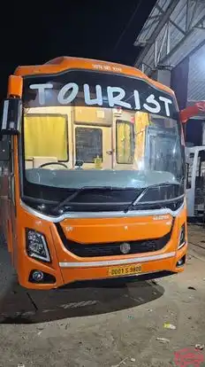 Singh Tour & Travels Bus-Front Image