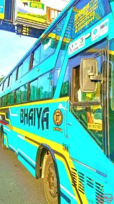 bhaiya travels Bus-Side Image