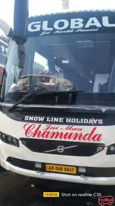 Global Holidays Adventure Tours Bus-Front Image