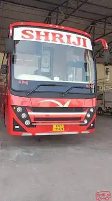 Shriji Roadlines Bus-Front Image