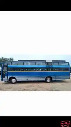 SKN TOURS AND TRAVELS Bus-Side Image