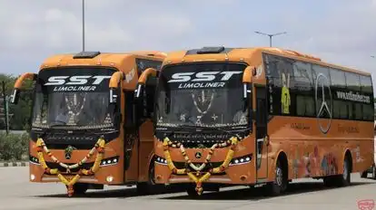 SST Limoliner Bus-Side Image