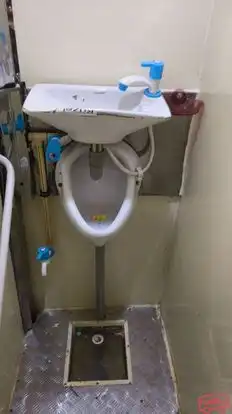 Sarita Sharma Tourist Services Bus-Amenities Image