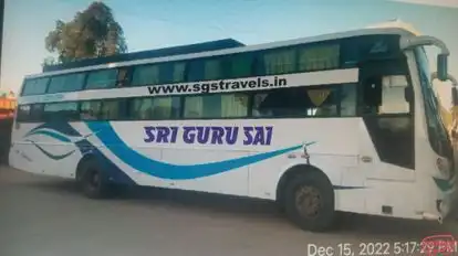 SRI GURU SAI TRAVELS Bus-Side Image