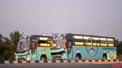 Mr.Holidays Bus-Side Image