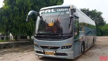 SR Travels  Bus-Front Image