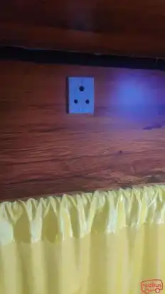 SHAH HOLIDAY TRAVEL  Bus-Amenities Image