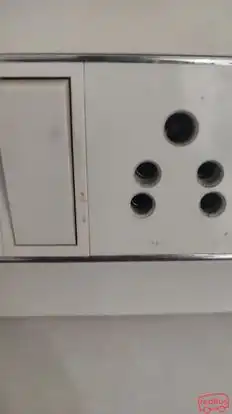 Kanhaiya Tours and Travels Bus-Amenities Image