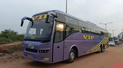 VIP TRAVELS Bus-Side Image