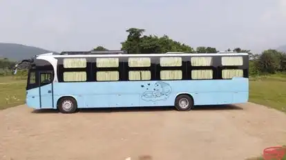 Rajdhani Bus Service Bus-Side Image