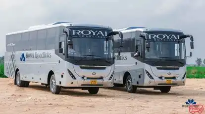 Royal Roadlinks Bus-Front Image