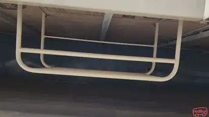 Manish Travels Bus-Amenities Image