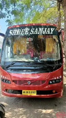 Shree Sanjay Travels Bus-Front Image